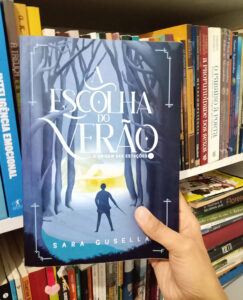 Resenha: A Escolha do Verão - Sara Gusella